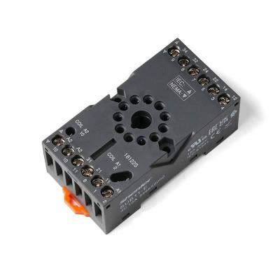 Цоколь SUB11-E, 3CO/11pin, 12A(300V), винтовой зажим, черный, на рейку DIN35/панель, для RUB3CO, R15